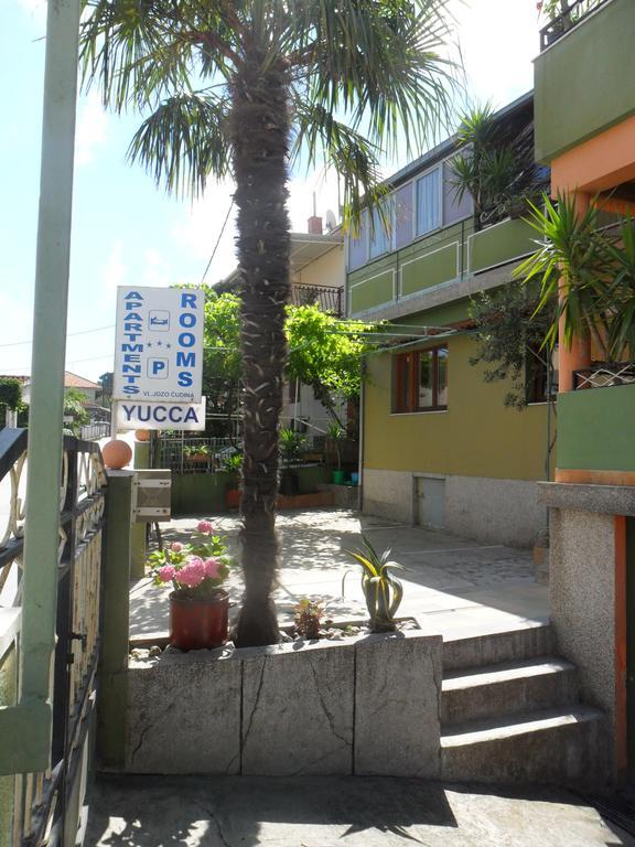 Apartmani Yucca Trogir Exterior photo